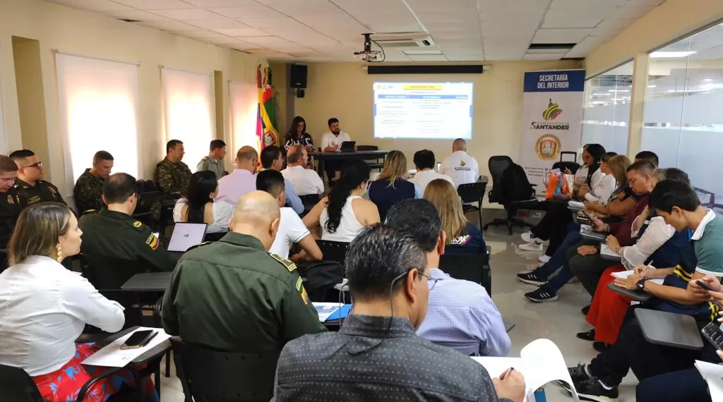 18 candidatos de elección popular amenazados en Santander