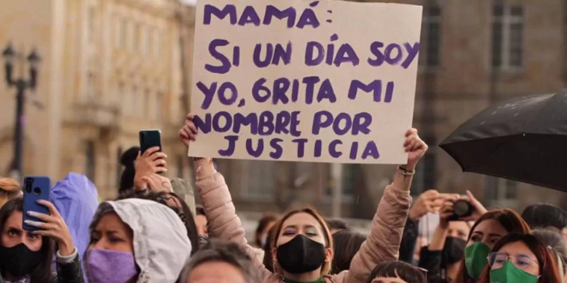 Ni casa por cárcel, ni rebajas de penas para los feminicidas en Colombia, en proyecto de Ley de feminicidio aprobado hoy en tercer debate en el Senado de la República