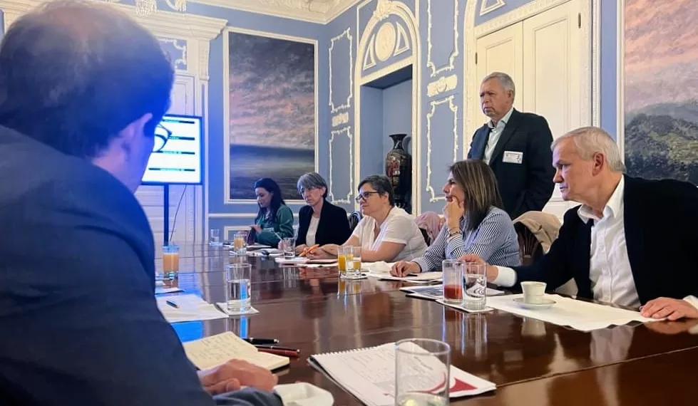 Con el alto gobierno se reunieron empresarios y académicos de Santander, para gestionar proyectos viales para el departamento