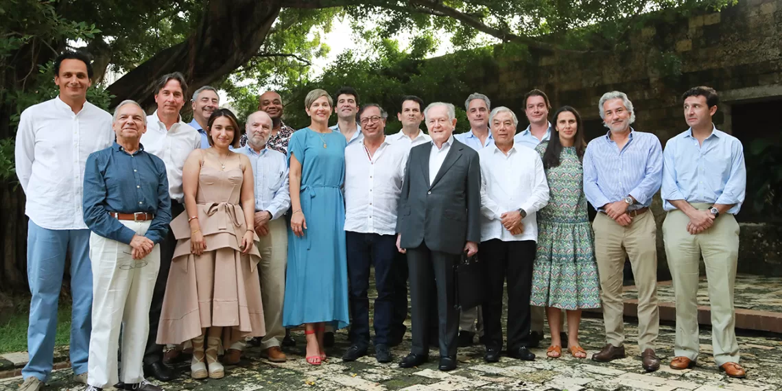 El acuerdo a que llegaron empresarios y el presidente Gustavo Petro