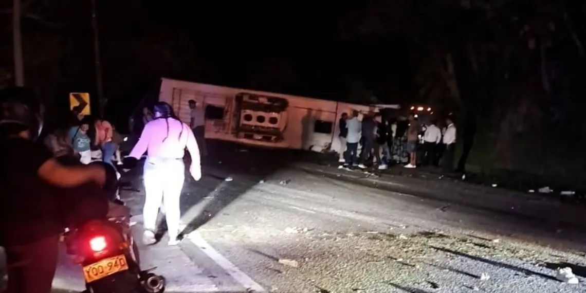 Con saldo de una persona muerta y 6 más heridas, autoridades reportan accidente en vía a la Costa Atlántica