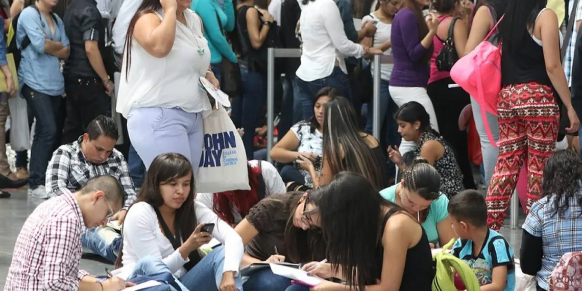 Desempleo en noviembre, cerro a la baja: en 9%, Bucaramanga con la menor tasa de desempleados