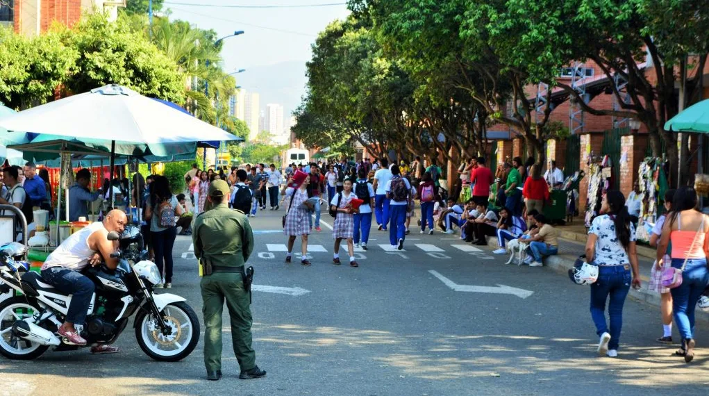 121 sedes educativas y 47 colegios oficiales de Bucaramanga regresan a clase este lunes 15 de enero con 70 mil estudiantes matriculados
