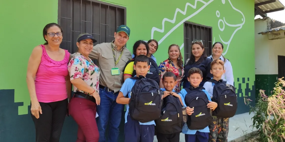 Ecopetrol entregará cerca de 5.000 kits escolares a estudiantes del Magdalena Medio