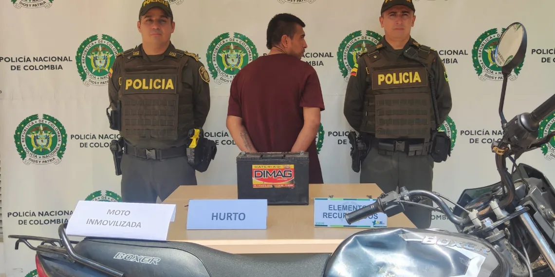 Ladrón de baterías de carros fue capturado en flagrancia en Bucaramanga