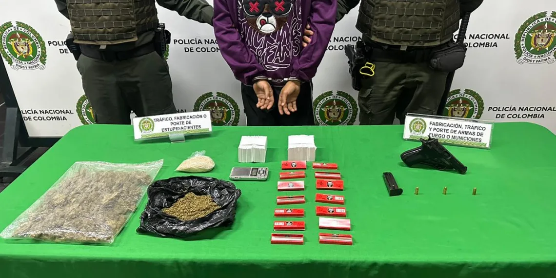 Portando una pistola 7.65 y estupefacientes fue capturado en Girón, alias “Manuel”