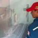Ante desmedidos casos de dengue alcaldía de Bucaramanga continuará esta semana con la entrega de toldillos a grupos en riesgos de la comuna I