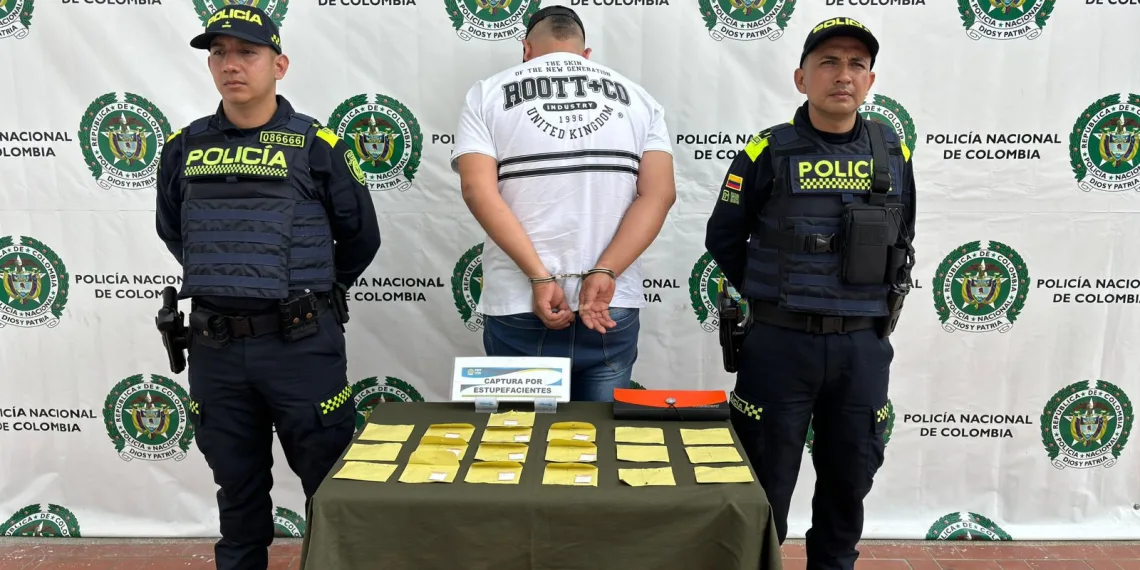 En Floridablanca, Policía descubre nueva modalidad delictiva para comercializar estupefacientes. Una persona fue capturada 