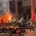Venezolano prendió fuego a la grúa del transito para impedir que se llevaran su moto  