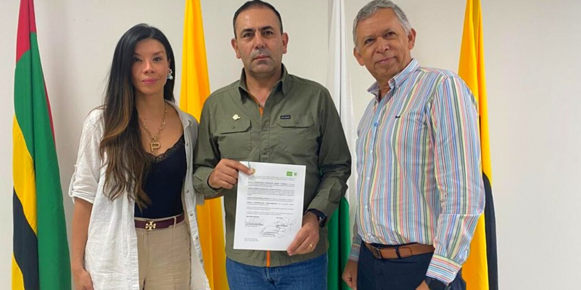 La UIS y la Gobernación firman memorando de entendimiento para impulsar la educación media y superior en el departamento