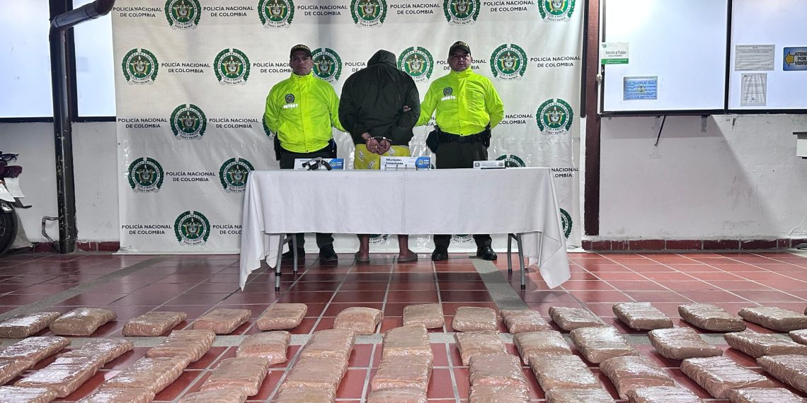 Golpe al Narcotráfico dio la Policía Nacional en dos operativos en Bucaramanga, un hombre conocido con el alias de “Jerson” fue capturado