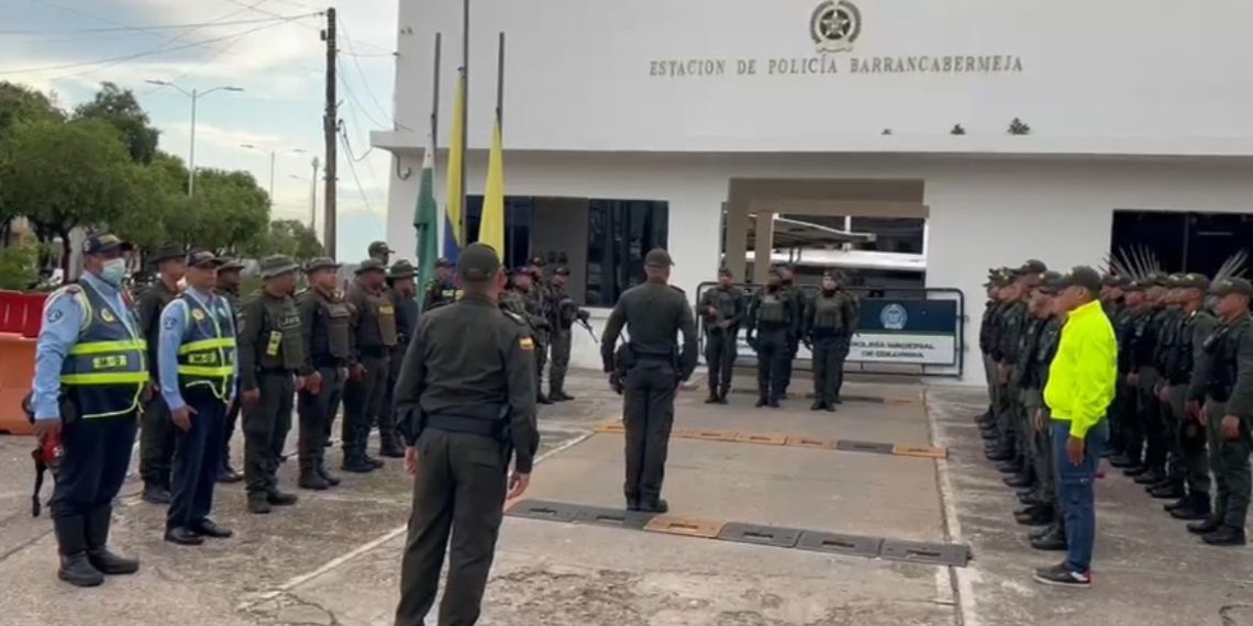 1.300 policías garantizan la seguridad en el Magdalena Medio en celebración del día de la madre