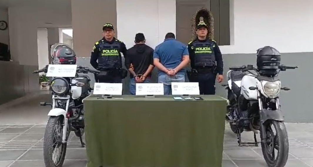 Capturados dos hombres por hurto y falsedad de mercancía que utilizaban fachada de servicio de transporte por plataforma