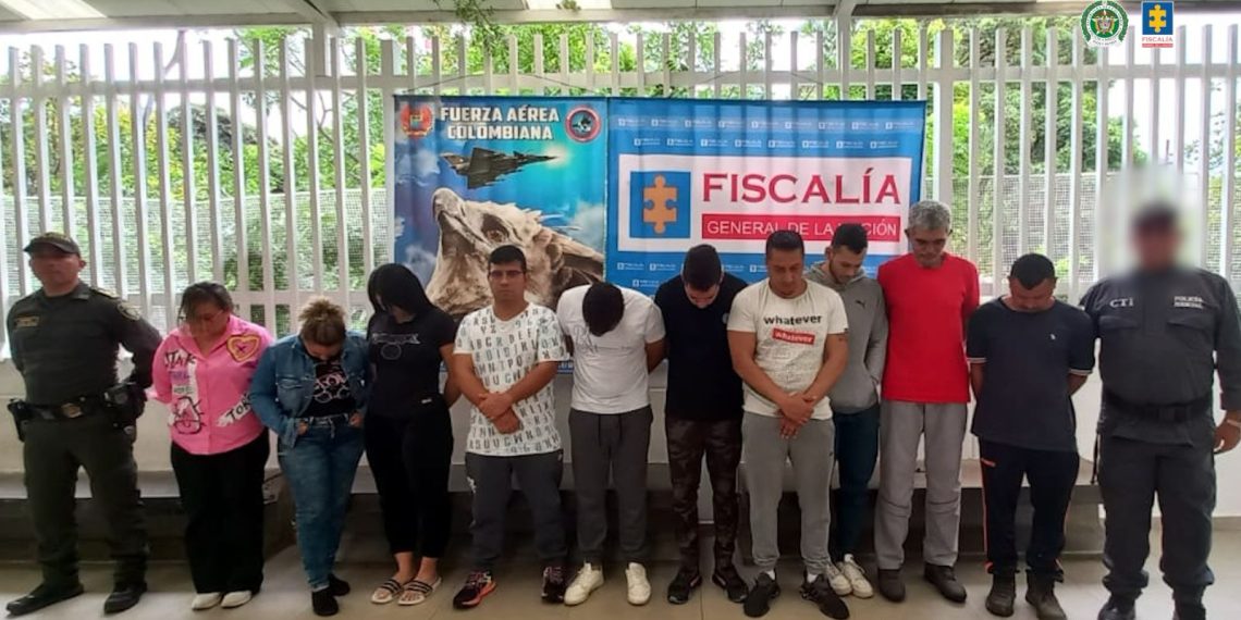 A la cárcel red involucrada en robo de dinero mediante suplantación de personas en entidades financieras del país