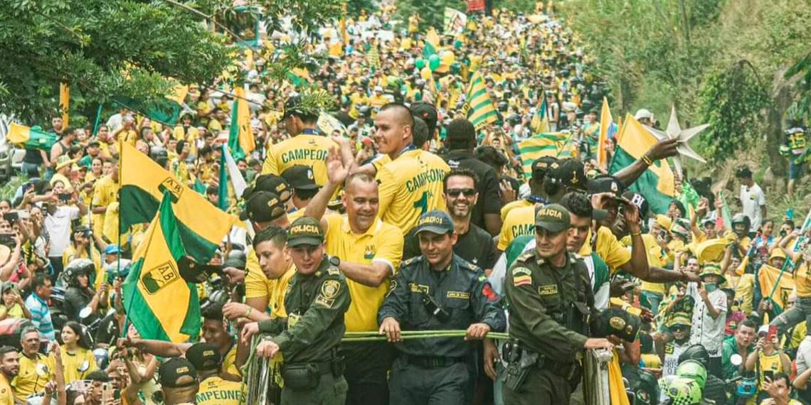 ¡Brilla la primera estrella! Bucaramanga recibió con júbilo a los campeones de la Liga Betplay 2024-I