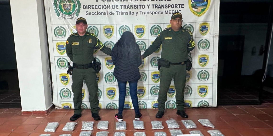 Tremenda “Guaca” de Marihuana halló la Policía de Tránsito en pasajeros de transporte público cerca de Lebrija, Santander
