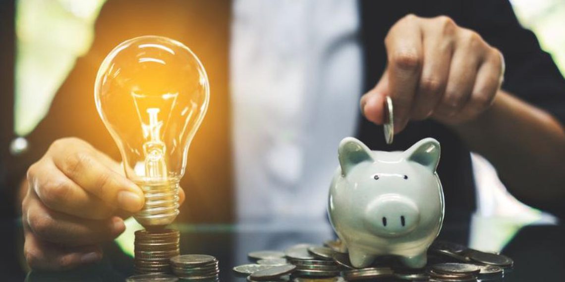 Tarifas de energía eléctrica empiezan una tendencia a la baja: ministro de minas y energía