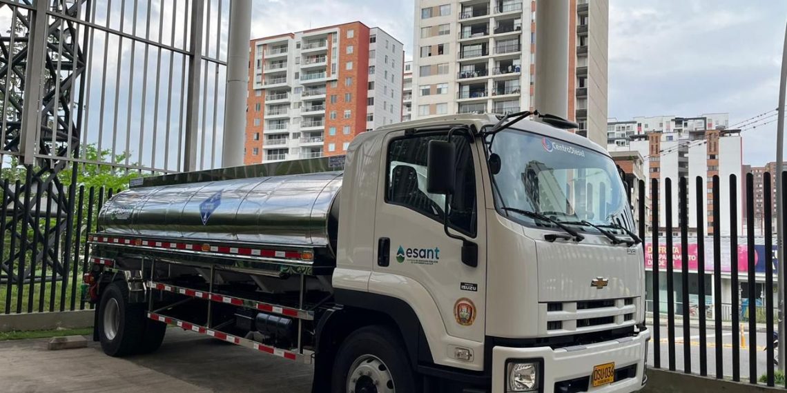 Hurtaron carro tanque que abastecía agua potable en zona rural del municipio de Capitanejo