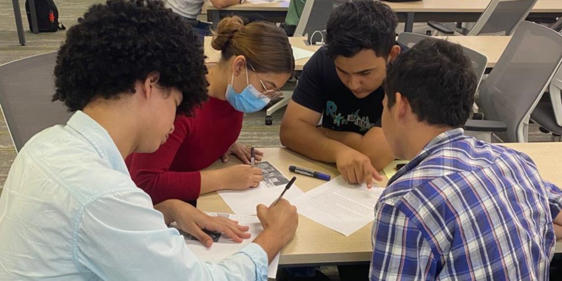 Cerca de 25 mil estudiantes de educación Superior en Santander, recibe Renta Joven