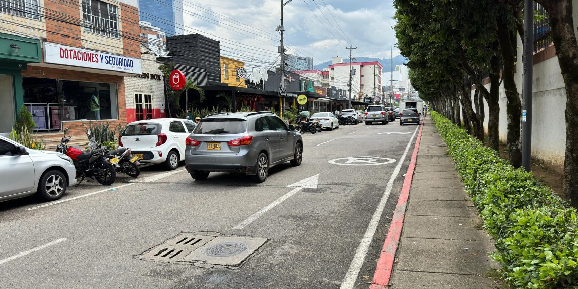 Atención cierre vial en Cañaveral por obras de alcantarillado