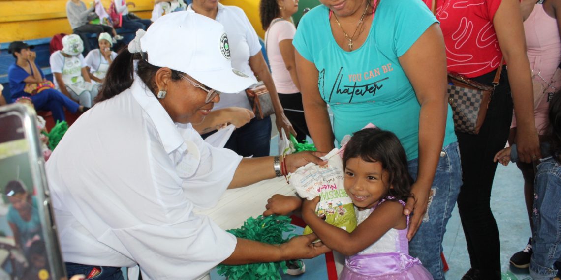 El ICBF comienza distribución de Bienestarina enriquecida con Mani del Inca, semilla amazónica para mejor índices nutricionales de la niñez