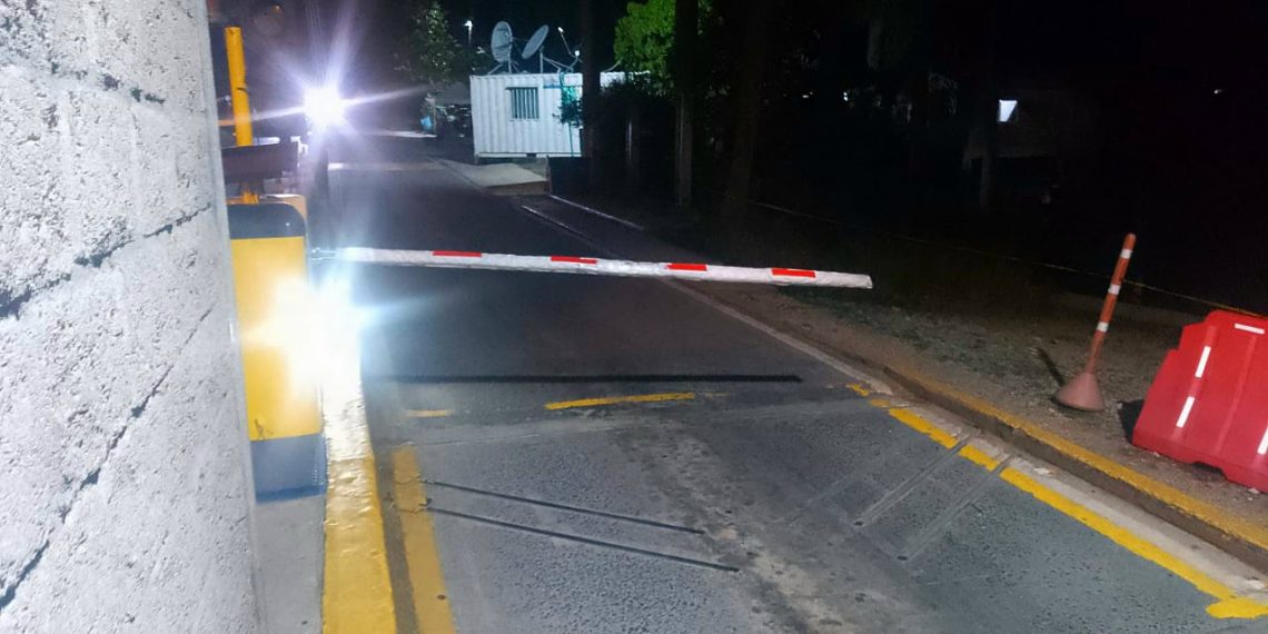 ¡Atención! Gracias al anuncio de Invías de iniciar trabajos de mantenimiento en la vía Chiquinquirá – San Gil, fue levantado el bloque en el peaje de Oiba