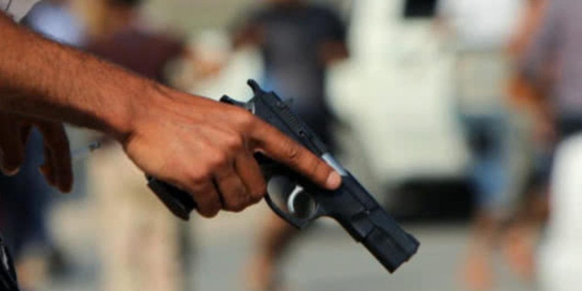 Un hombre, al parecer hincha del Bucaramanga, fue atacado por sicarios en la autopista Piedecuesta – Floridablanca