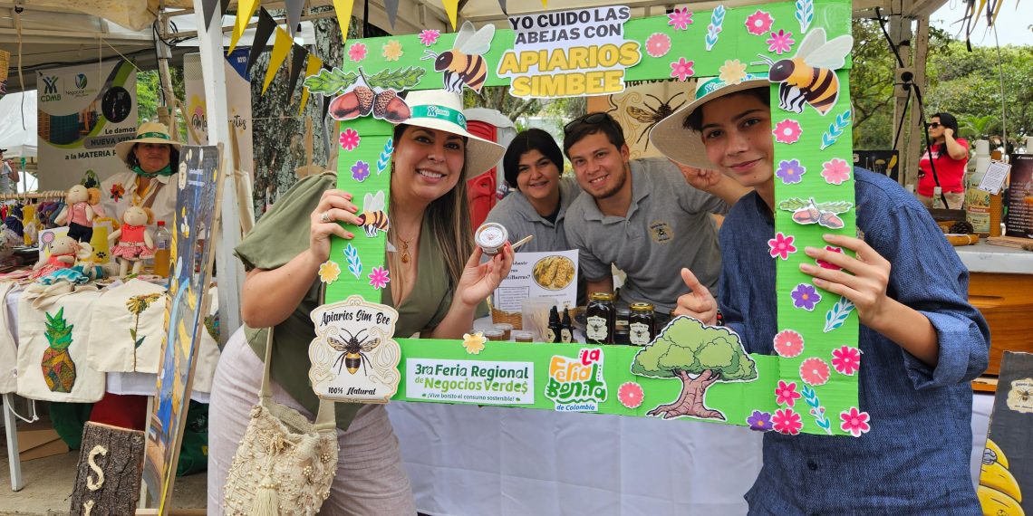 Tercera Feria Regional de Negocios Verdes de la CDMB dejó ventas por más de 100 millones de pesos