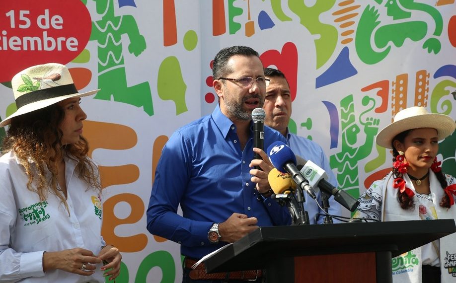 Paro camionero obliga la reprogramación de algunos eventos de la Feria Bonita