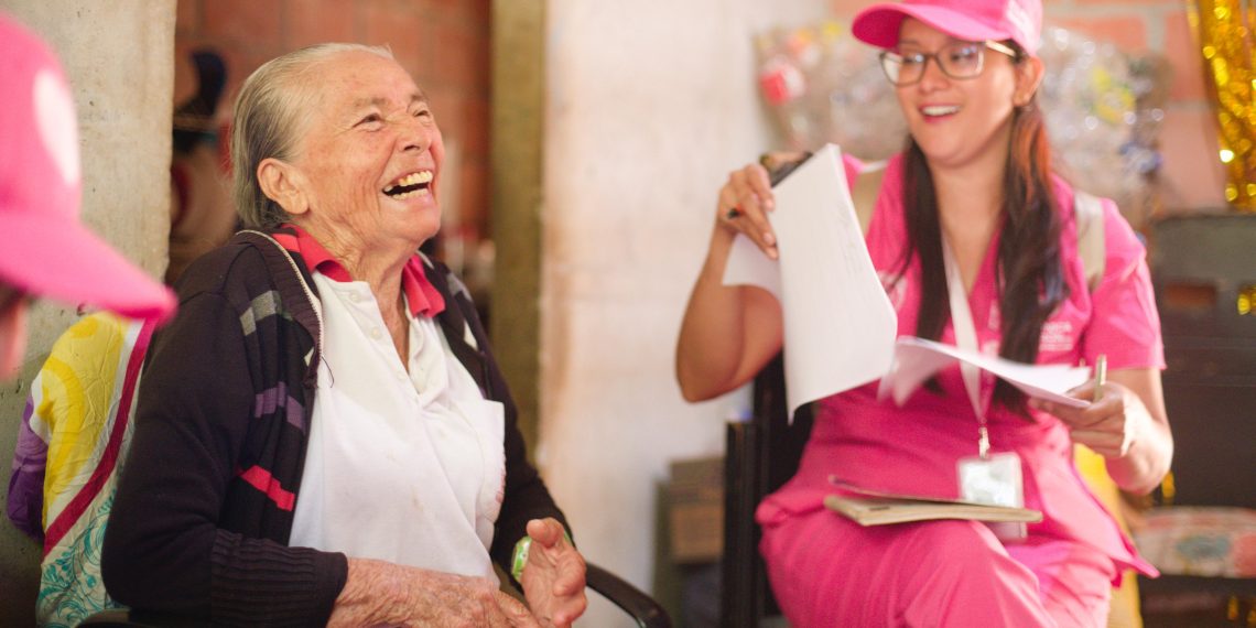Ciudadela Nuevo Girón, primera en recibir beneficios de servicios médicos, del programa Equipos Básicos de Salud