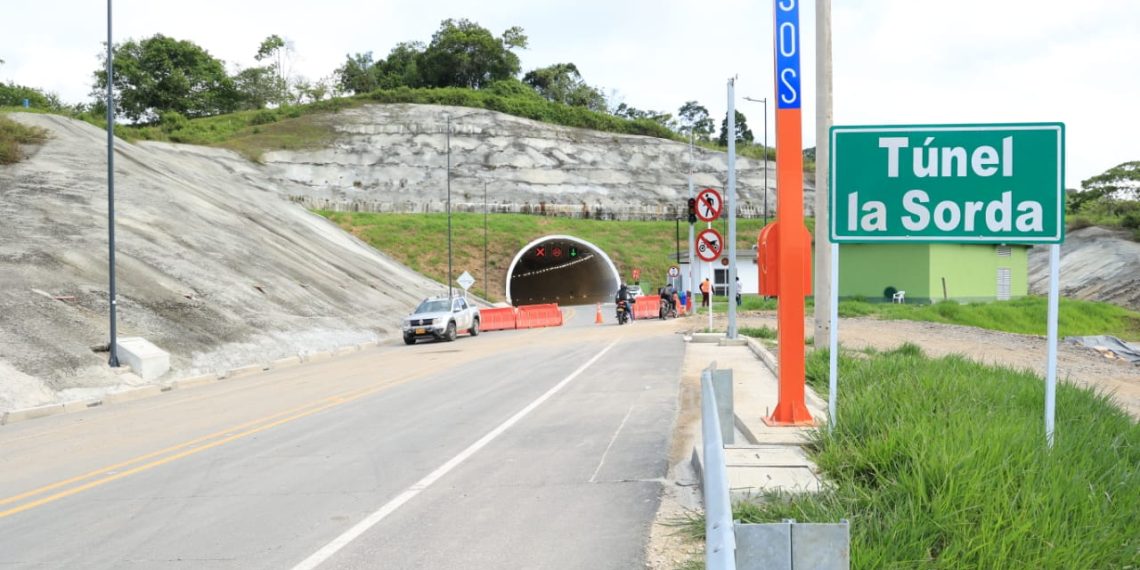 ¡Atención! cierre total en la vía La Paz-Lebrija-Bucaramanga por derrumbes en sector túnel la Sorda