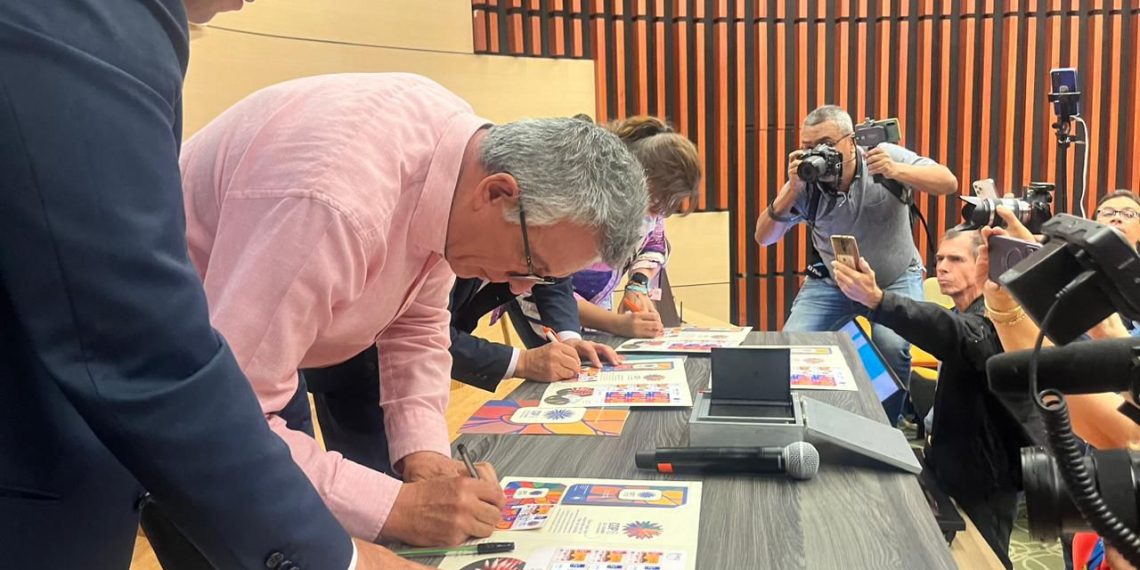 Colombia lanza estampillas en conmemoración de la COP16 compuesta por cuatro motivos