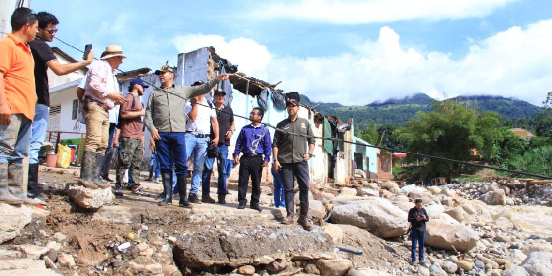 UGRD de Santander activó plan de emergencia y evacuación en San Vicente de Chucurí