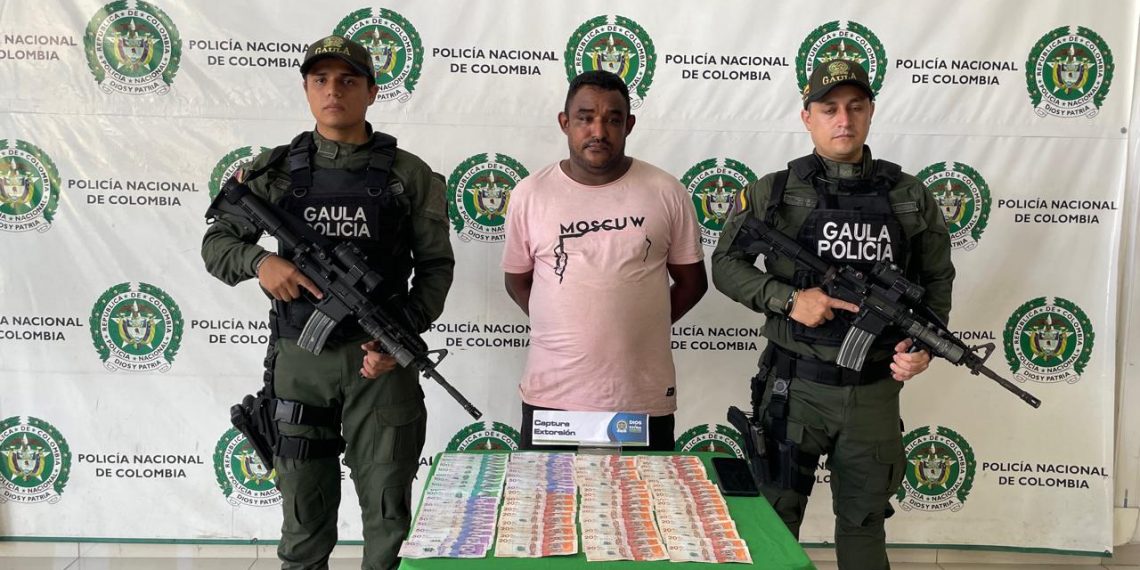 En el Centro de Bucaramanga Policía capturó a un extorsionista conocido con el alias de «Marcial»