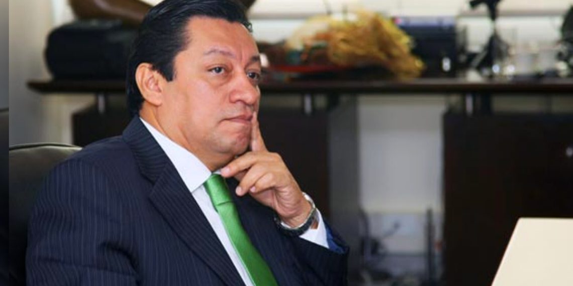 Por el caso “Manantial de amor”, fue condenado a más de 17 años de cárcel exalcalde de Bucaramanga Luis Francisco Bohórquez 