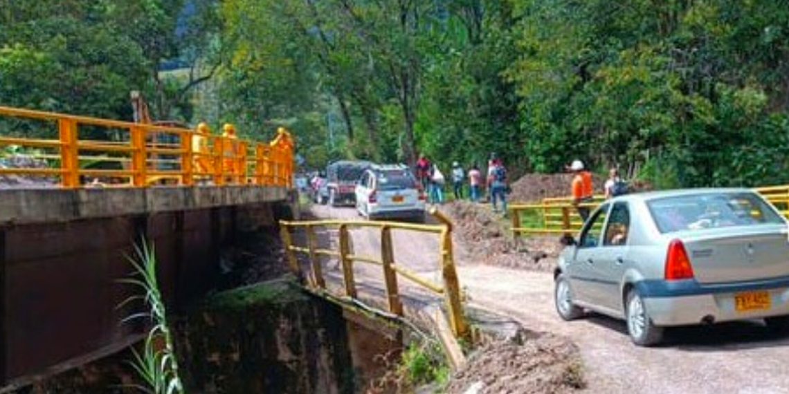 ¡Atención! habilitan paso para vehículos de hasta 30 toneladas por el puente Listará antiguo, en San Andrés, de la vía Málaga – Los Curos