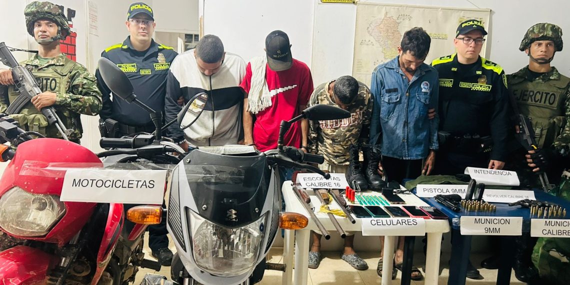 Capturados en flagrancia cuatro sujetos en Simacota, Santander, al parecer pretendían activar un grupo armado en la región