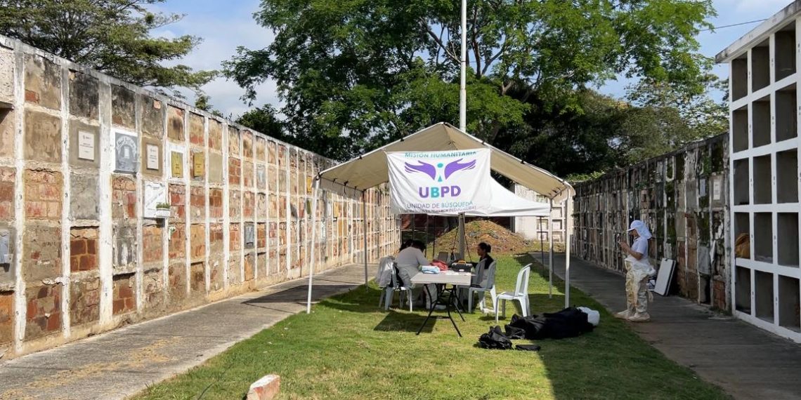 Acción Humanitaria en Bucaramanga para la recuperación de personas desaparecidas en la Operación Berlín