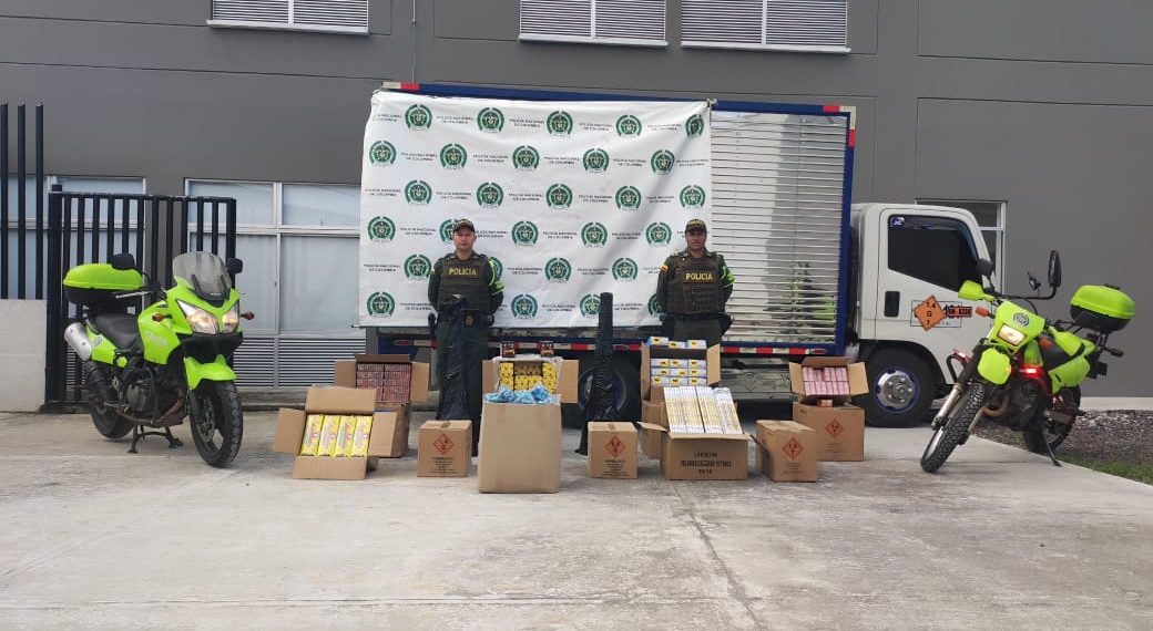 Policía incautó más de 7 toneladas de pólvora en las vías del departamento de Santander