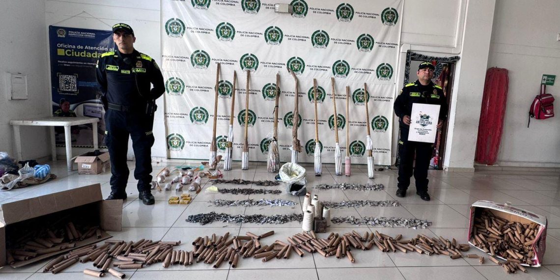 En Acapulco el escuadrón «Antipólvora» de la policía incautó más de 70 kilos de pólvora