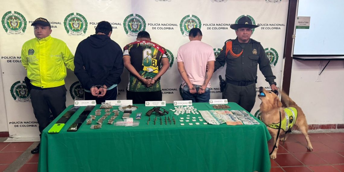 Cayeron en poder de la Policía tres jíbaros que comercializaban estupefacientes en el norte de Bucaramanga