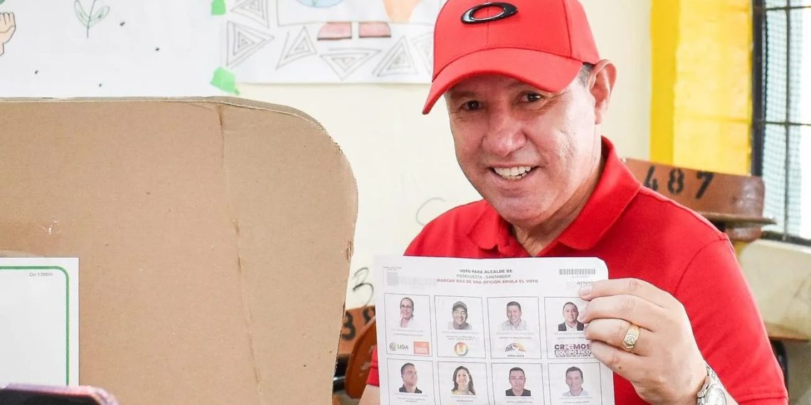 Otro alcalde del área metropolitana al que el Tribunal Administrativo de Santander le declara nula su elección por doble militancia