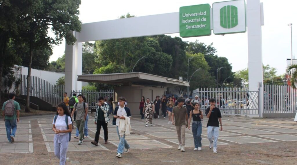 Estudiantes de la Universidad Industrial de Santander regresaron a clases