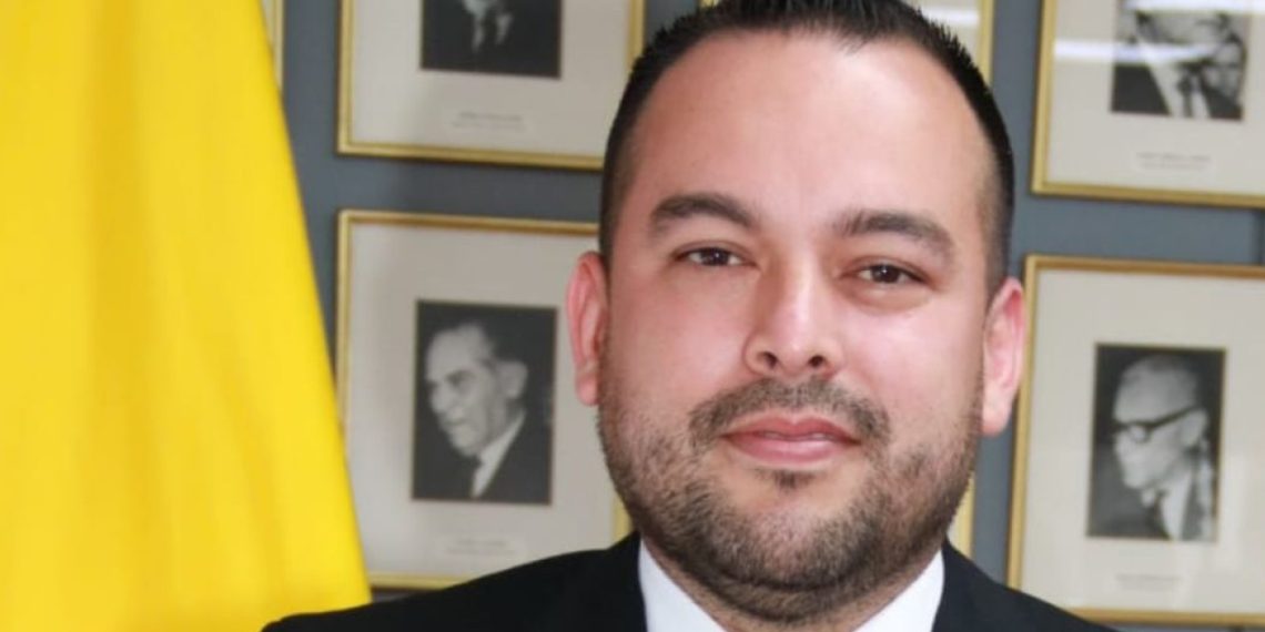 ¡Atención! MinEnergía rechaza cobro de tasa de seguridad en las facturas del servicio de energía