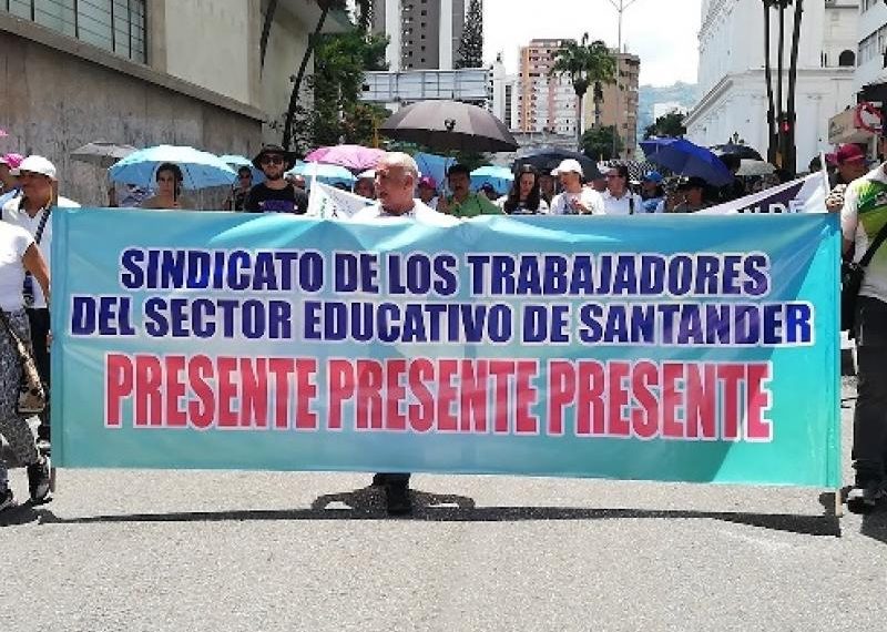 Fecode llama a la movilización nacional para defender derechos laborales y de salud