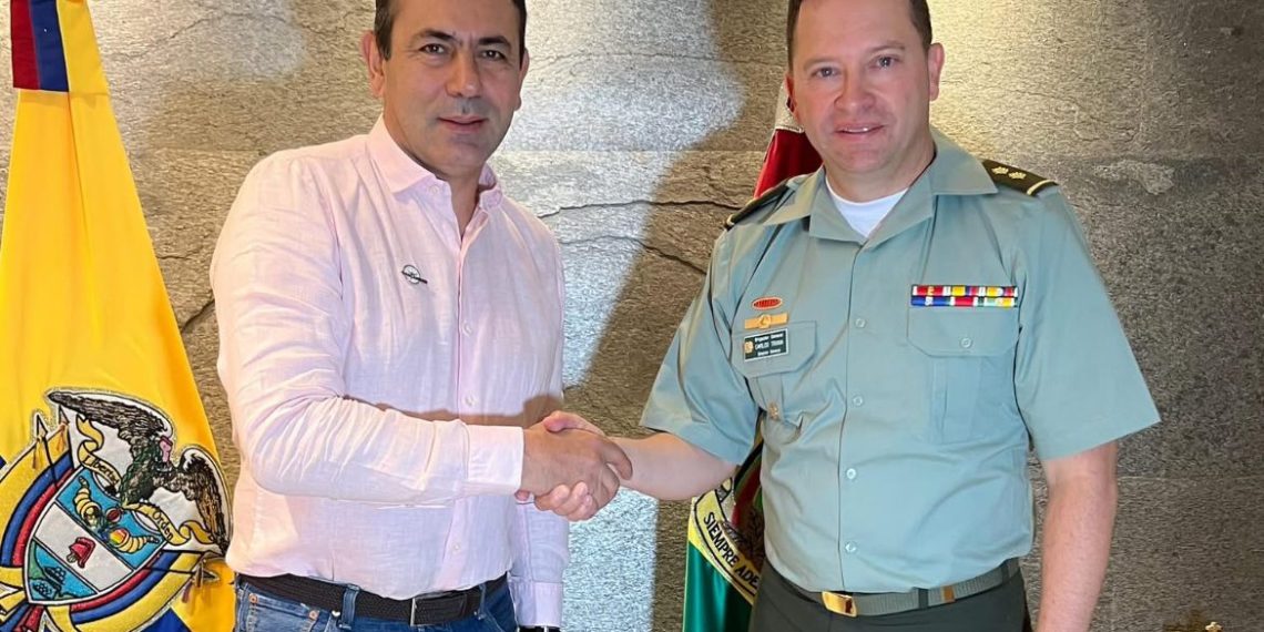 Santander refuerza su seguridad: Gobernador se reúne con Comandante General de la Policía Nacional