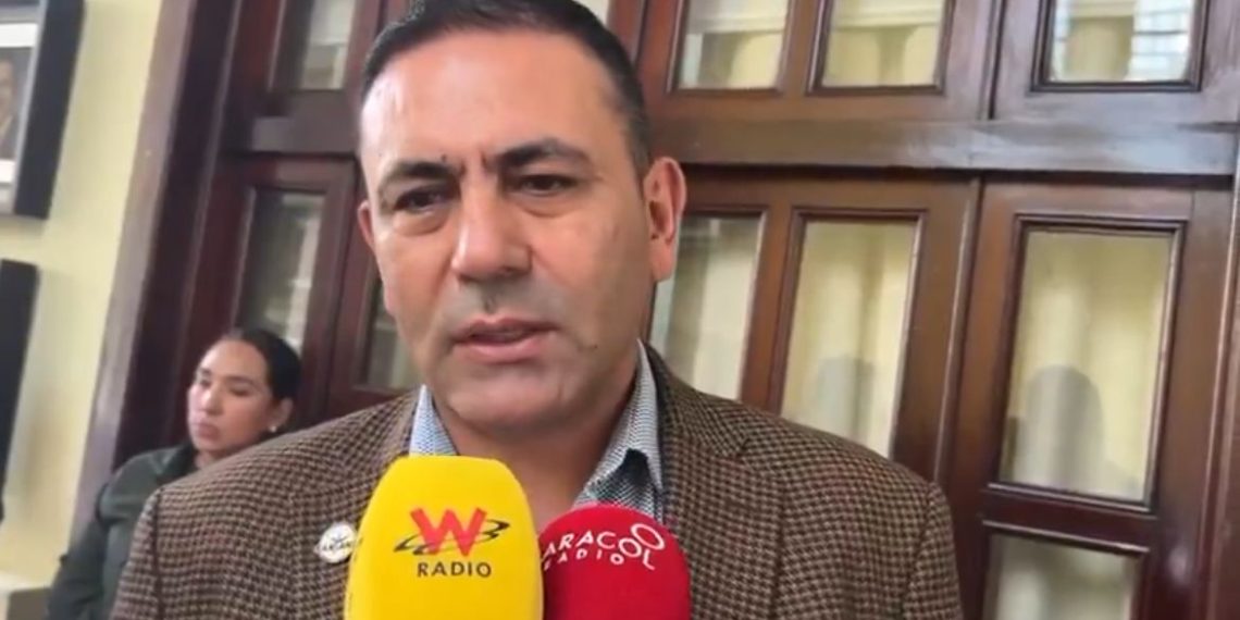 El gobernador de Santander, Juvenal Díaz Mateus, se pronuncia sobre la independencia universitaria