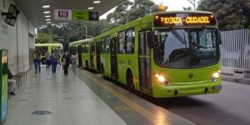 Metrolínea S.A. pide ayuda al gobierno nacional y a los alcaldes metropolitanos para garantizar estabilidad del SITM