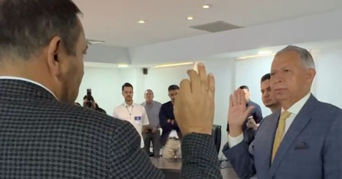 Hernán Porras Díaz asume nuevamente la rectoría de la UIS para el periodo 2025-2028