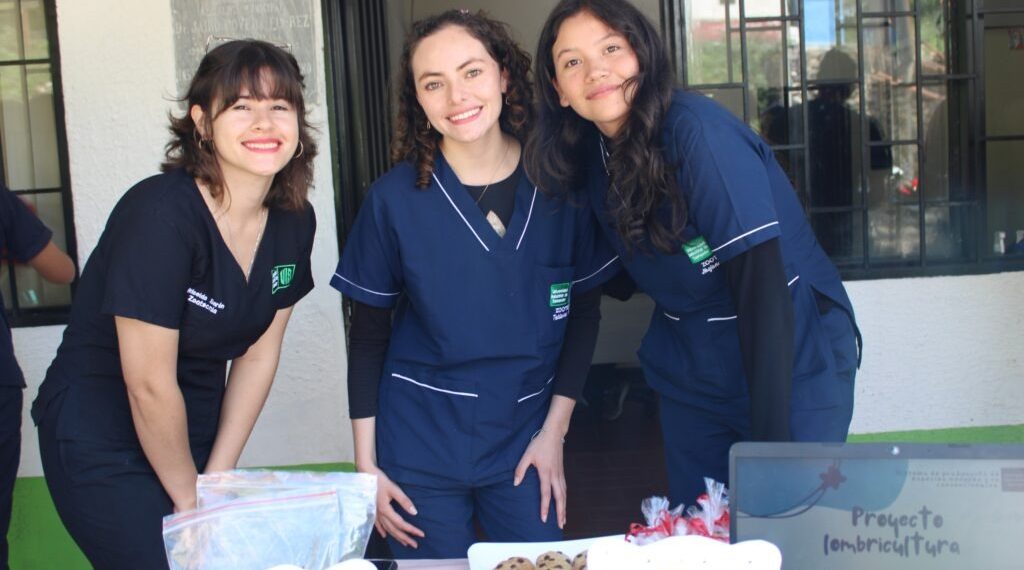 Estudiantes de Zootecnia UIS innovan con galletas de chocolate a base de harina de lombriz